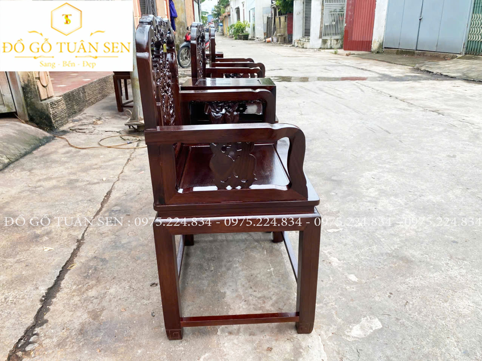 Hình ảnh chi tiết bộ vách gỗ gụ
